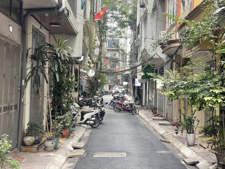 PHÂN LÔ NGUYỄN CHÍ THANH???? ĐỐNG ĐA???? 40M2 x 5T???? MT 3.6M???? 16.9 TỶ???? VỈA HÈ???? KD TỐT???? Ô TÔ TRÁNH