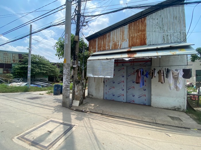 BÁN NHÀ LÔ GÓC -130M2 NGANG 6M – LONG TRƯỜNG, Q9 – NHỈNH 6 TỶ