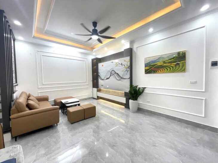 BÁN NHÀ KHƯƠNG ĐÌNH – 5 TẦNG Ở NGAY – TẶNG FULL NỘI THẤT Giá chỉ: 7.8 TỶ – 55m² sử dụng – SĐCC