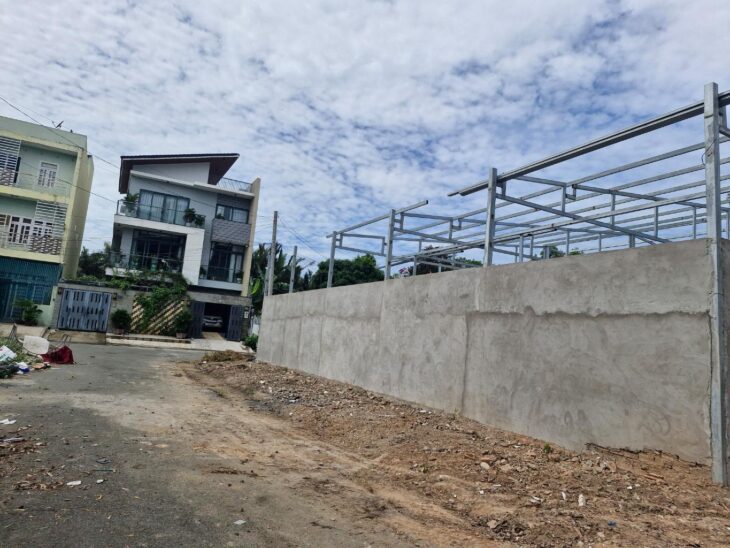 BÁN NHÀ TRỌ DÃY 14 PHÒNG 204 M2, KẾ BÊN KCN CAO PHÚ HỮU Q9, NHỈNH 8 TỶ