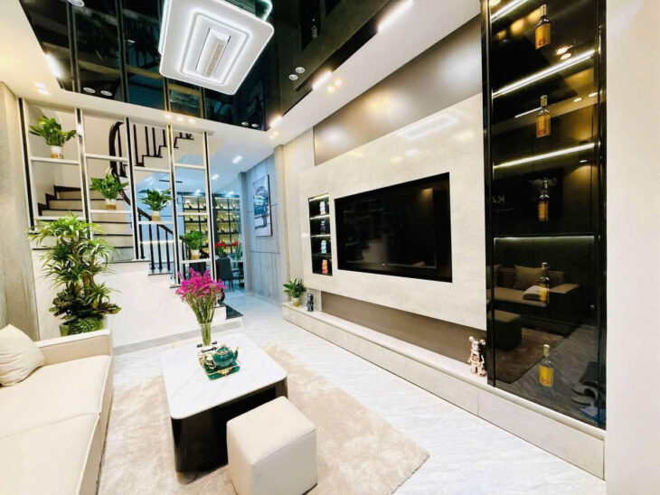 NGUYỄN CHÍ THANH – LÁNG – NHÀ ĐẸP HIỆN ĐẠI – THANG MÁY -50m – 6T – 17 tỉ