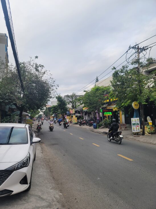 Bán đất mặt tiền kinh doanh 500m2 Long Trường quận 9