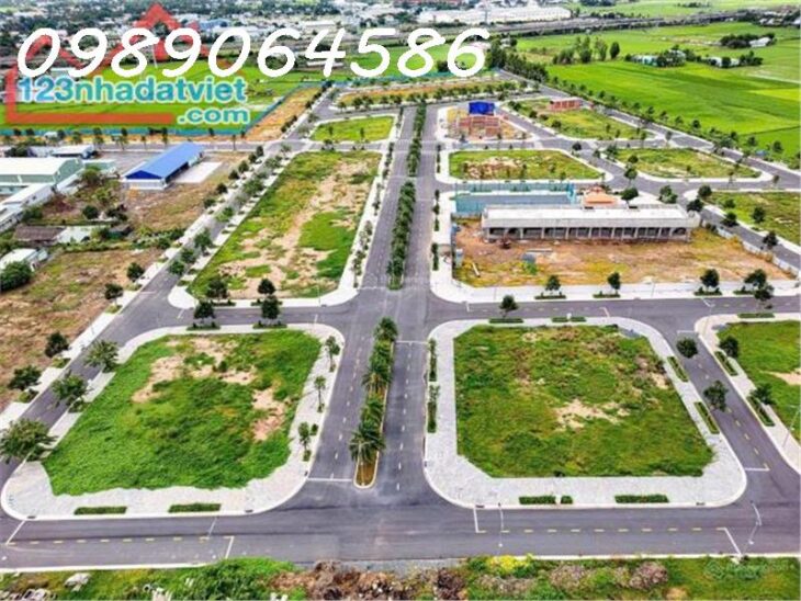 💎Đặc quyền mà chỉ mỗi King Hill được sở hữu. Thừa hưởng Không gian xanh bao quanh của 3 đại đô thị