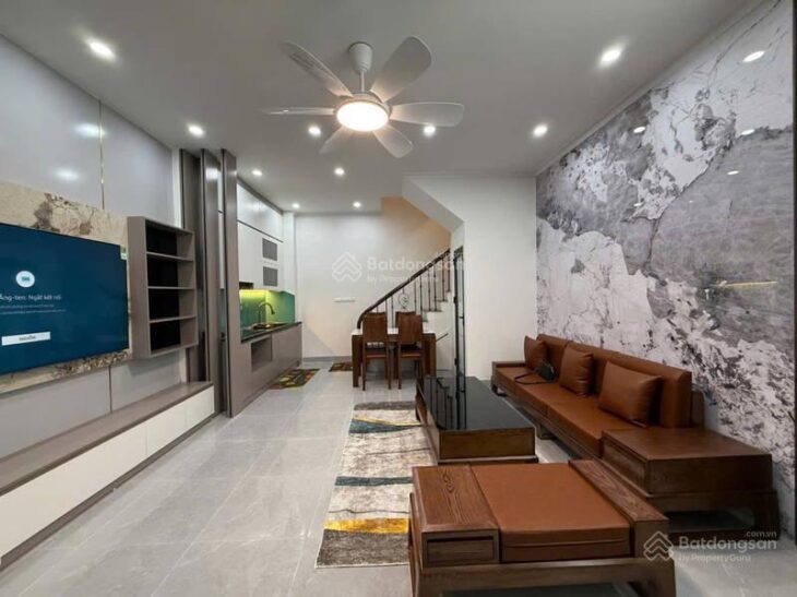 SIÊU PHẨM NHÀ ĐẸP QUẢNG AN- TÂY HỒ-79M2 5 TẦNG GIÁ 18.8 TỶ- Vị trí đắt giá – Sống giữa trung tâm