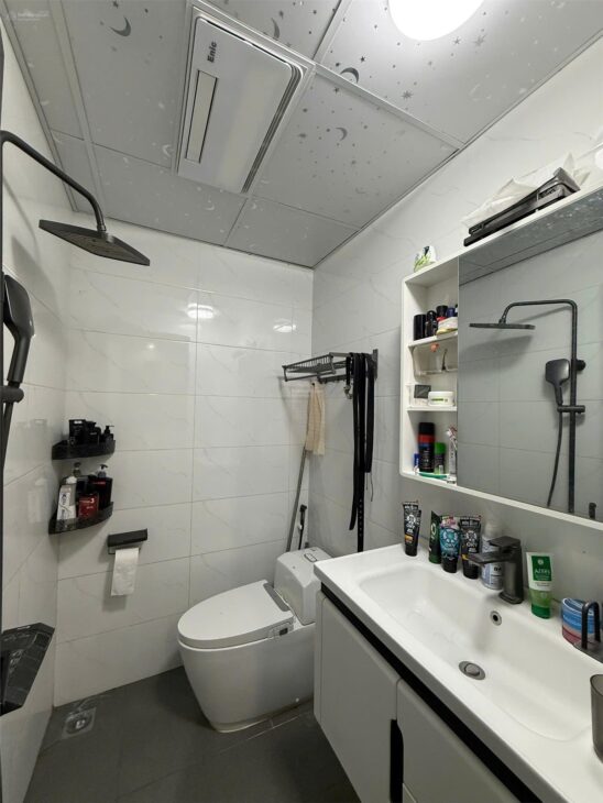 Siêu hot! Chung cư Ngô Thì Nhậm full nội thất, 81m2, 2PN, pháp lý chuẩn, hướng bc Đông Nam