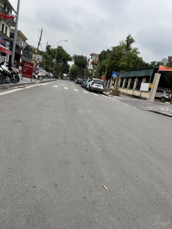 Bán Đất tại Long Biên Ngọc Thuỵ Nguyễn Gia Bồng, 32 tỷ, 100m2, đẹp nhiều tiện ích, giá siêu hời