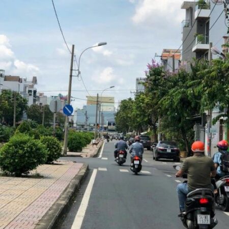 MẶT TIỀN KINH DOANH SẦM UẤT ĐƯỜNG RỘNG 30M HIỀN VƯƠNG – NGAY NGUYỄN SƠN – 2 TẦNG 80M2 CHỈ 11.7 TỶ