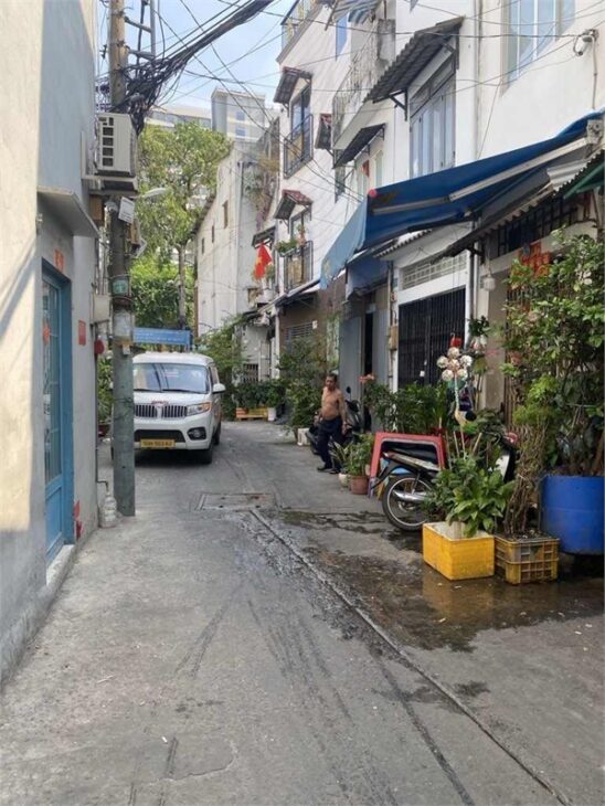 NHÀ ĐẸP Q8 NGAY CẦU CHỬ Y HẺM RỘNG KINH DOANH