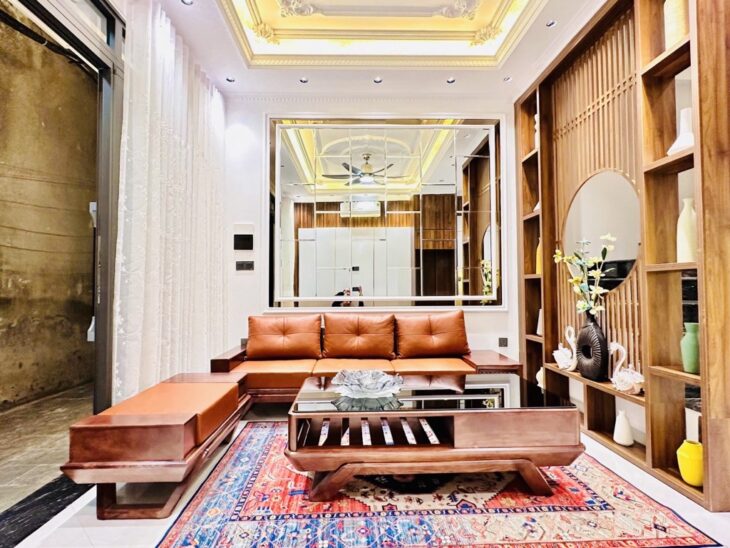 NHÀ PHỐ YÊN HÒA – 30M2 X 5 TẦNG – OTO CÁCH 100M – 7.9 TỶ – THANG MÁY CHỜ