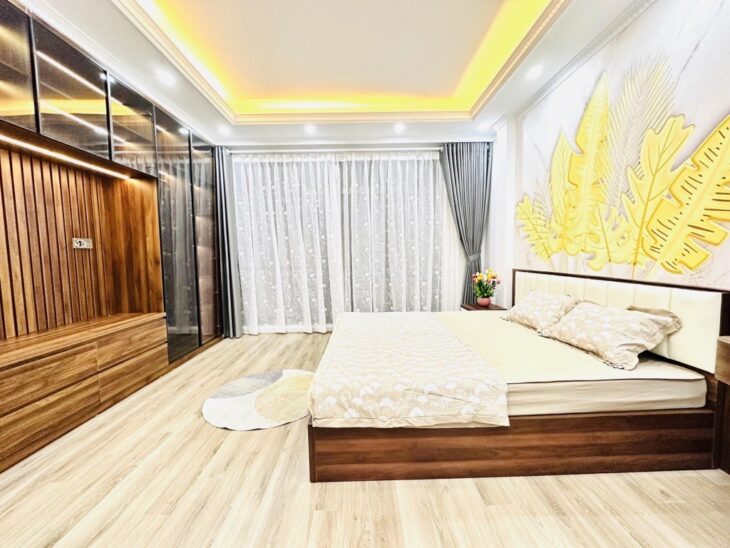 NHÀ PHỐ YÊN HÒA – 30M2 X 5 TẦNG – OTO CÁCH 100M – 7.9 TỶ – THANG MÁY CHỜ