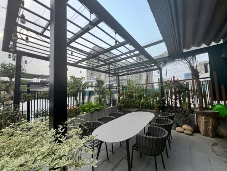 Bán nhà phố Lạc Long Quân, Tây Hồ, mặt ngõ ô tô, 6 tầng thang máy, 75m, mặt tiền 5m, 20 tỷ