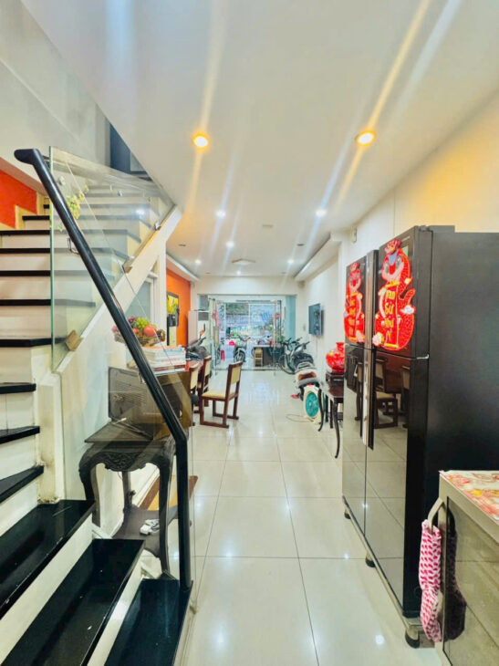 Cực kỳ hiếm! mặt tiền đường Nơ Trang Long – Phan Đăng Lưu- sầm uất buôn bán: 4 x 21m – 4 tầng ST