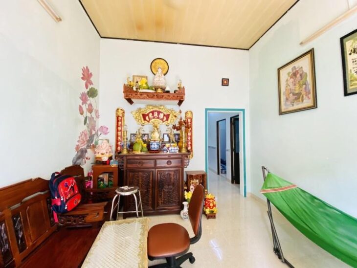 BÁN NHÀ XE HƠI ĐỔ CỬA, GIÁP BÌNH THẠNH, PHÚ NHUẬN, SÂN BAY 7PH, DIỆN TÍCH 138M2 GIÁ CHỈ 70 TRIỆU/M2.