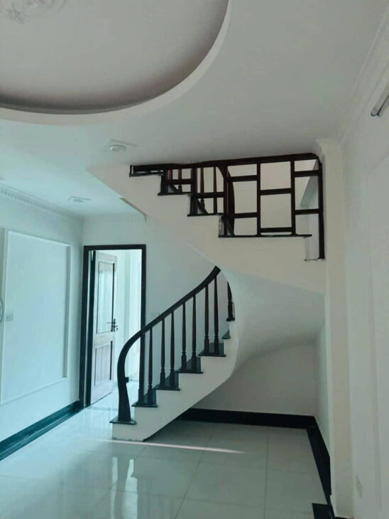 CHÍNH CHỦ NHỜ BÁN NHÀ KHU VIP VẠN PHÚC HÀ ĐÔNG, 33M2, 5 TẦNG, Ô TÔ ĐÕ CỬA NGÀY ĐÊM GIÁ HƠN 8 TỶ