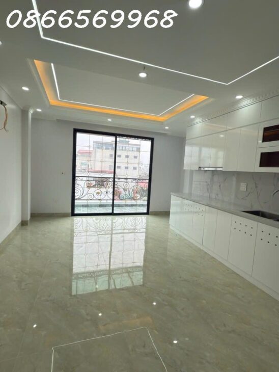 NHÀ MỚI – 36M x 6 TẦNG THANG MÁY – NGÕ ĐẸP NHẤT PHỐ CẦU GIẤY – Ô TÔ ĐỖ CỬA – GIÁ 9.9 TỶ