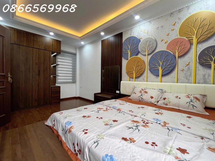 NHÀ ĐẸP CẦU GIẤY – 34M x 6 TẦNG – FULL NỘI THẤT – 10M RA Ô TÔ – GẦN HỒ – GIÁ 8.65 TỶ