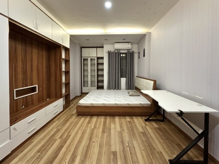 HẺM Ô TÔ – CHDV 7 PN, PHAN XÍCH LONG P3 PHÚ NHUẬN – 42M2 – 4 TẦNG – 40M RA MẶT TIỀN – 9.3 TỶ