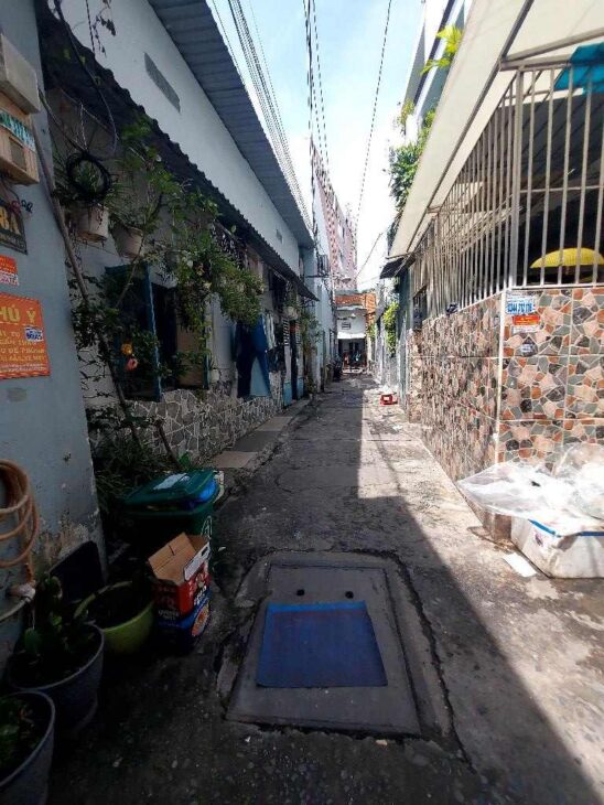 NHÀ NHỎ ĐẦY ĐỦ CÔNG NĂNG – SÁT MẶT TIỀN- RỘNG 56M2 NGANG 4.2M – TÔ KÝ Q.12 – CHỈ 3.65 TỶ 0938803675