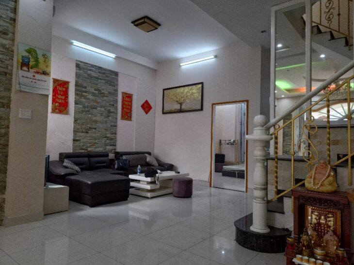 căn biệt thự 2 TẦNG 180M2 BÌNH TRƯNG TÂY Q2 GIÁ 11 TỶ TL