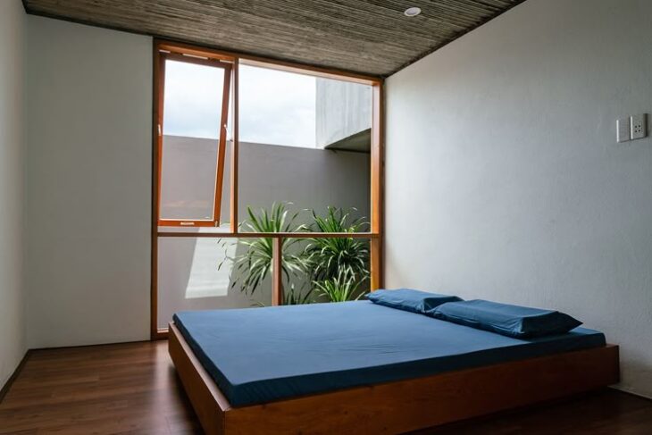 Bán Gấp, Nguyễn Văn Huyên, Cầu Giấy, Oto, KD, 56m2 x 5T, nhỉnh 19 tỷ.