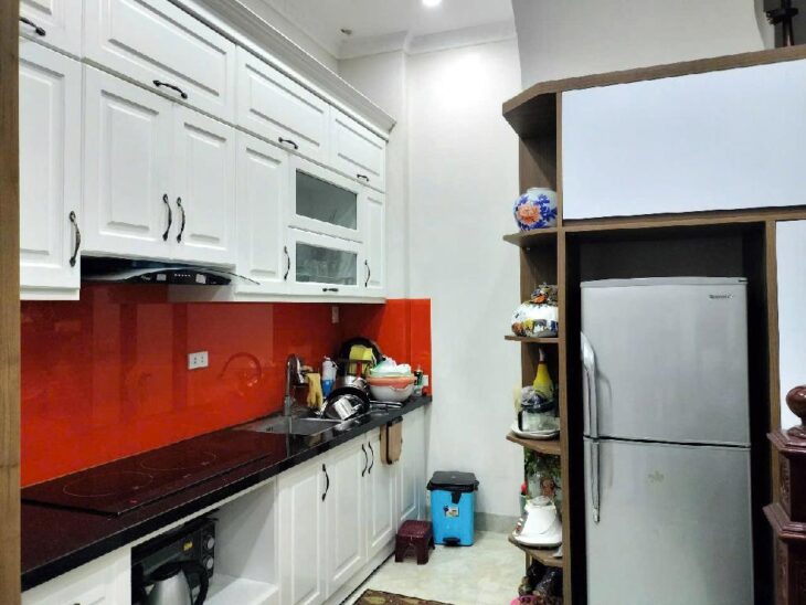 BÁN GẤP ! NHÀ HỒNG TIẾN, BỒ ĐỀ 47M2, 5 TẦNG, FULL NỘI THẤT, DÂN TRÍ CAO, Ô TÔ ĐỖ NGAY NHÀ