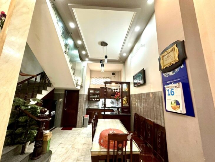 Bán nhà mặt phố Bình Phú, Thủ Đức, 80m², 8.8 tỷ, 3 tầng, 4PN