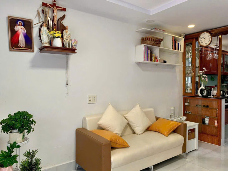 Cực HIẾM bán nhà 3 tầng một đời chủ, HXH 7m đường TX22, giá chưa tới 2Tỷ