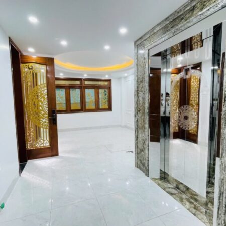 Siêu đẹp, Đào Tấn, 2 mặt ngõ, oto, 40m2, 7 tầng thang máy, Mt 6.6m, chỉ 21 tỷ