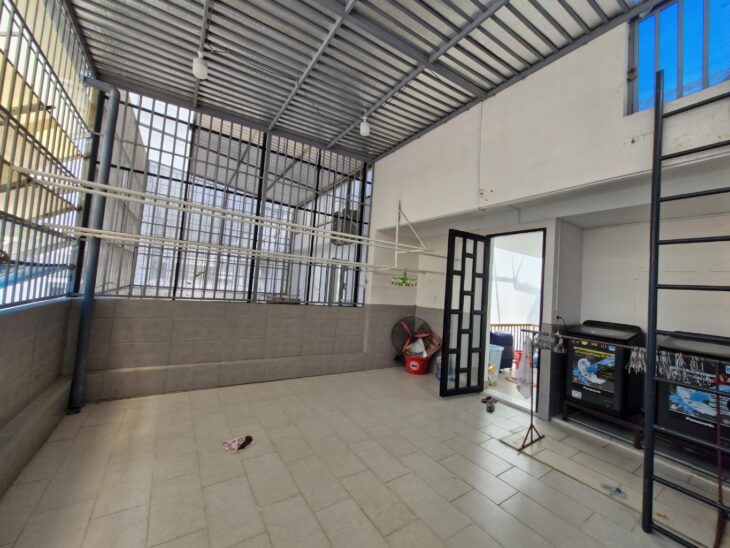 CHỦ Định Cư. CẦN BÁN GẤP, KDC DƯƠNG HỒNG, DT: 100M2(5X20 ), 5 TẦNG, 5PN, 5WC, CHỈ 12.5 TỶ