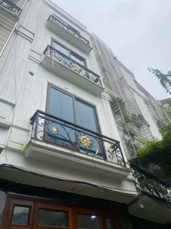 CHÍNH CHỦ NHỜ BÁN NHÀ KHU VIP VẠN PHÚC HÀ ĐÔNG, 33M2, 5 TẦNG, Ô TÔ ĐÕ CỬA NGÀY ĐÊM GIÁ HƠN 8 TỶ