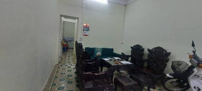 Chính chủ bán nhà mặt phố Khương Đình – 47m² – 11.8 Tỷ – Kinh doanh sầm uất ngày đêm!
