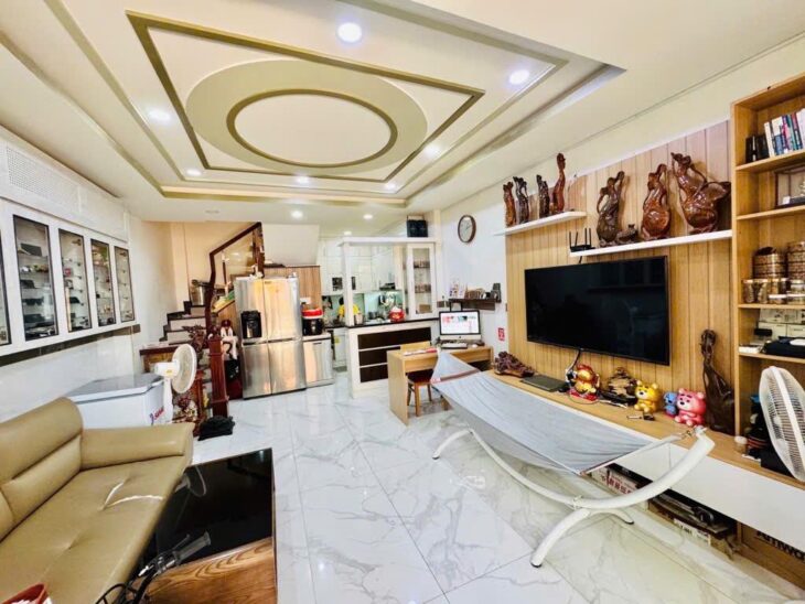 4,5 x16m, BÁN NHÀ 3 TẦNG 72m2, HẺM 12m, LÊ VĂN KHƯƠNG, Q.12, NHỈNH 6 TỶ