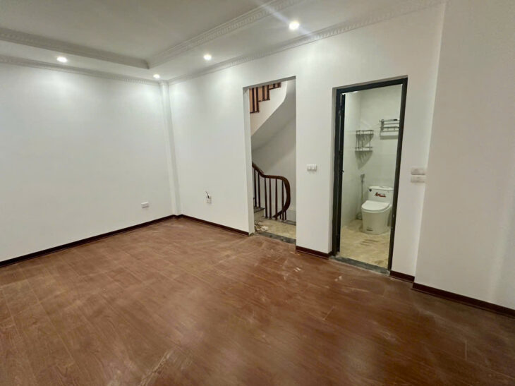 Bán nhà 30m 5 tầng cực đẹp ngõ 192 Lê Trọng Tấn, Thanh Xuân