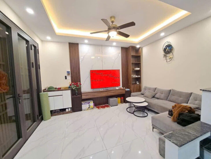 Bán nhà Định Công Thượng, ngõ thoáng 72Mx4T giá 8.6 Tỷ