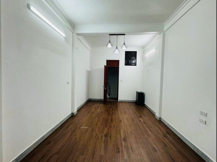 ???? PHÂN LÔ Ô BÀN CỜ – Ô TÔ TRÁNH – KINH DOANH – SỔ HOA HẬU – HIẾM NHÀ BÁN DT 30M x 4T giá 8,4 tỷ