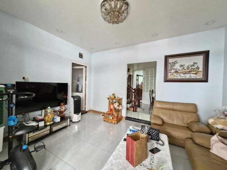 2 trước mặt hoạt động 195M2 – 2 TẦNG – ĐƯỜNG 8 M – NGUYỄN DUY TRINH Q2 – NHỈNH 12 TỶ