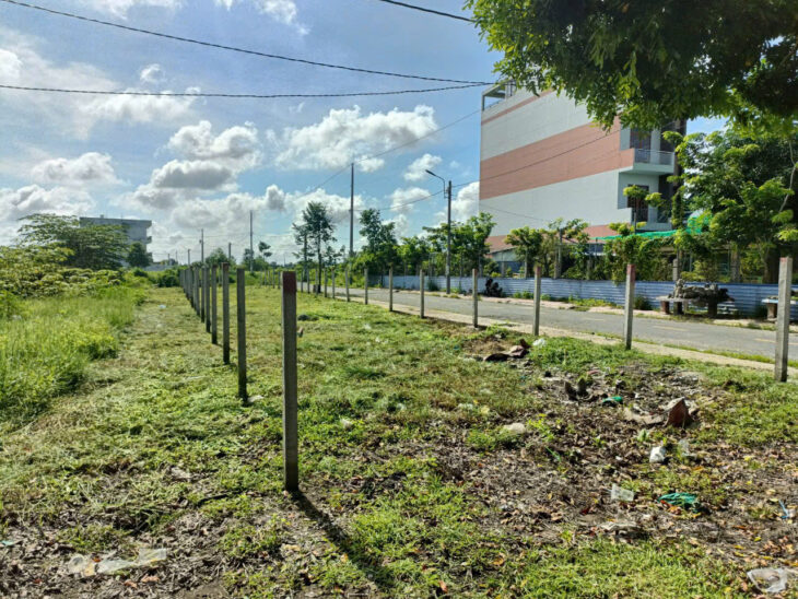 BÁN ĐẤT CHÍNH CHỦ GÓC NGÃ TƯ 2 MẶT TIỀN QL, ĐÃ CÓ SỔ BAO PHÍ CHỈ 10 TỶ.