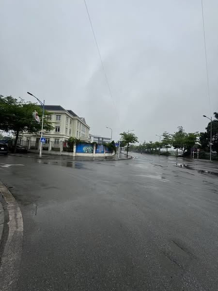 Hot! Hot! Hot, chỉ 4,2 tỷ sở hữu ngay lô đất cực đẹp nở hậu 58m2 Thượng Cát, Bắc Từ Liêm