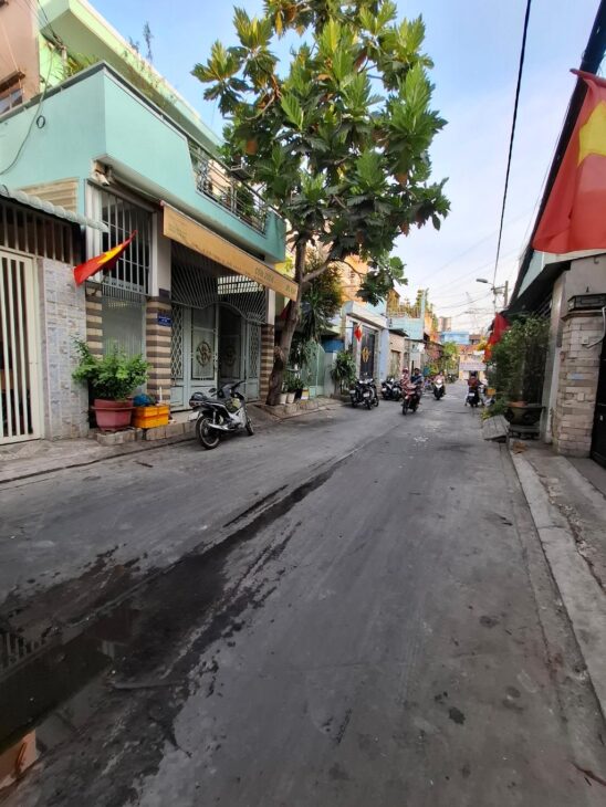 BÁN NHÀ ĐẸP – AN LẠC BÌNH TÂN – 101M2 – XE HƠI NGỦ NHÀ – CHỈ 7.6 TỈ