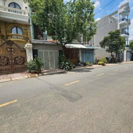 Bán biệt thư mặt tiền 4 lầu 7x24m giá 17,5 tỷ TL, Tân Chánh Hiệp 4, Q12