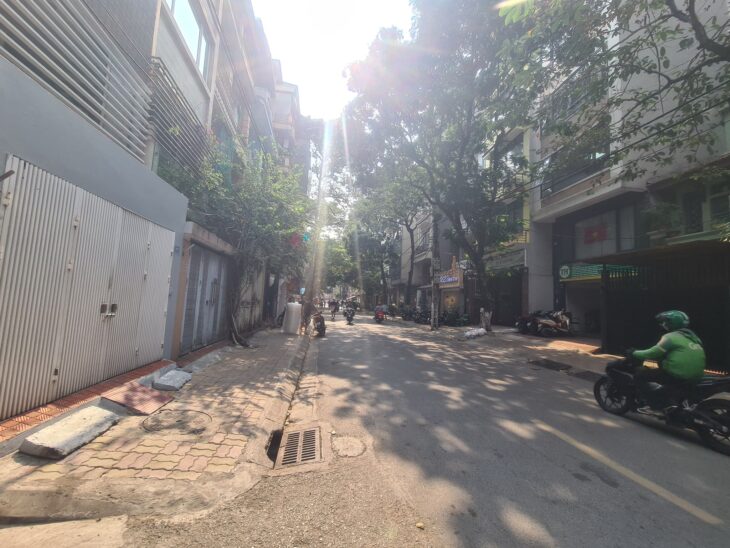 BÁN NHÀ PHÂN LÔ TÔ VĨNH DIỆN, 4 TẦNG, NGÕ NÔNG, GẦN Ô TÔ GIÁ 10.99 TỶ