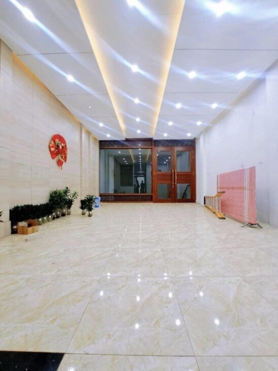 Bán Nhà Mặt Phố Âu Cơ, 130m, 7 Tầng Thang Máy, Mặt tiền 6M , Gía chỉ 53,6 Tỷ , Kinh Doanh Sầm Uất