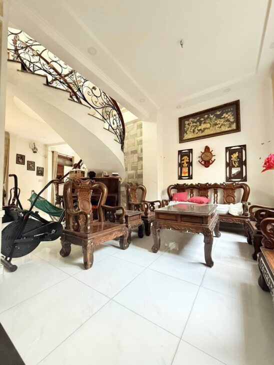 ????????GẤP BÁN!BIỆT THỰ SÂN VƯỜN GIÁ RẺ- 600M2 NGANG HƠN 9 MÉT – NỞ HẬU TÀI LỘC – MẶT TIỀN LIÊN KHU