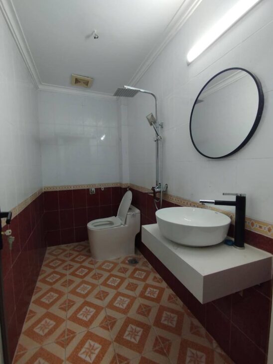 BÁN NHÀ ĐỐNG ĐA-THÁI THỊNH-THỊNH QUANG-40M-5T-8.6TY. LH: 0982769586