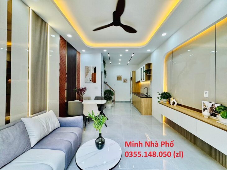 Bán Nhà Bùi Đình Túy 30m2 Xe Hơi cách vài căn Nhỉnh 5 Tỉ