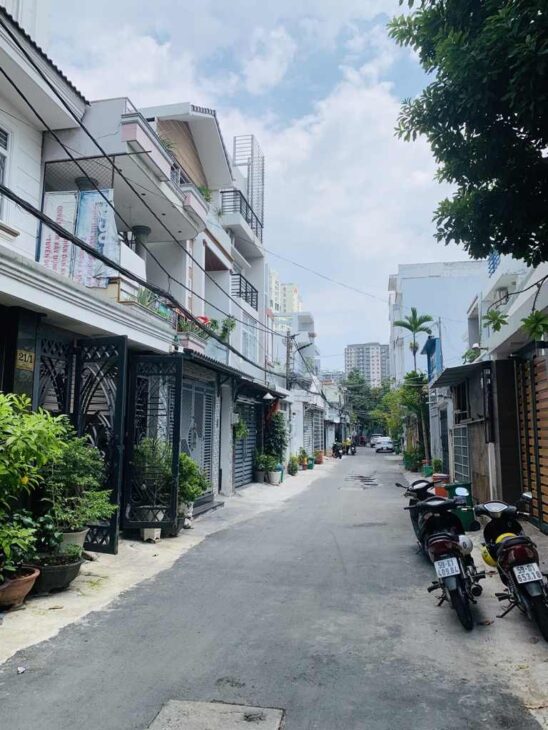 Bán nhà mặt phố Lý Phục Man, Q.7, 55m², 4 tầng, 11.5 tỷ, sổ hồng