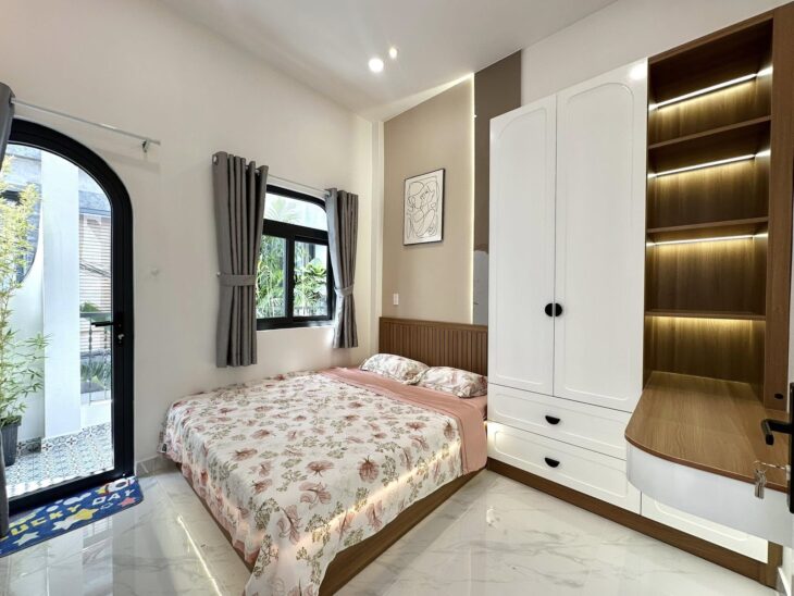 CCMN PHÚ DIỄN 95M2X8T,THANG MÁY,Ô TÔ ĐỖ CỬA,23PKK,130 TRIỆU/THÁNG,24 TỶ