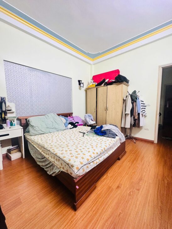 Bán nhà Đại Từ 75m2.MTx5m mặt ngõ, ô tô đỗ cửa, gần hồ