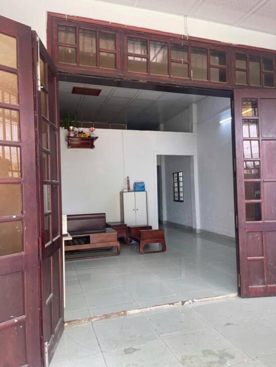 NHÀ C4 NHƯ MỚI, DT 82M2, ÔTÔ ĐỖ CỬA NHÀ, HOÀNG VĂN THÁI, GẦN CHỢ HOÀ KHÁNH NAM – CHỈ 2.3 T