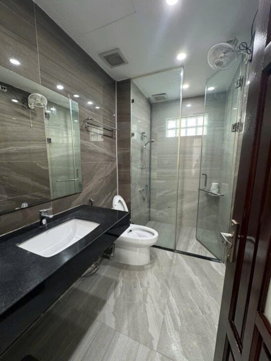 BÁN NHÀ PHÂN LÔ VÕ THỊ SÁU – LÔ GÓC 2 THOÁNG – Ô TÔ TRÁNH – 50mX7 MT 5M – 16 TỶ